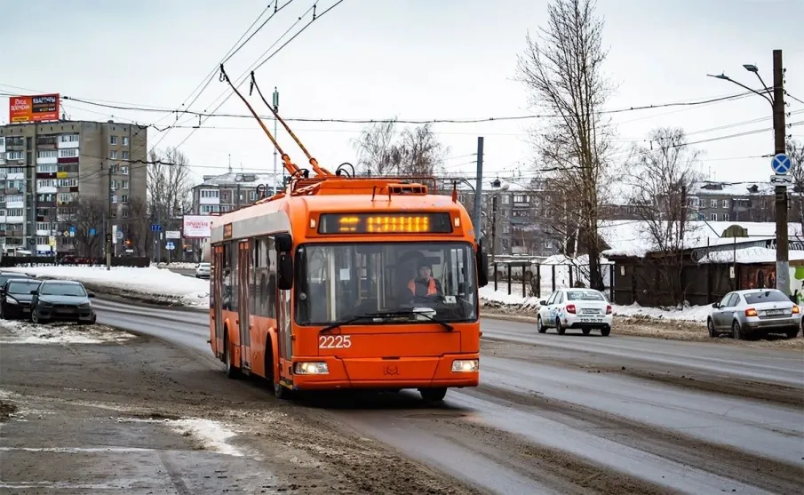 Временно приостановлено движение троллейбусов №13