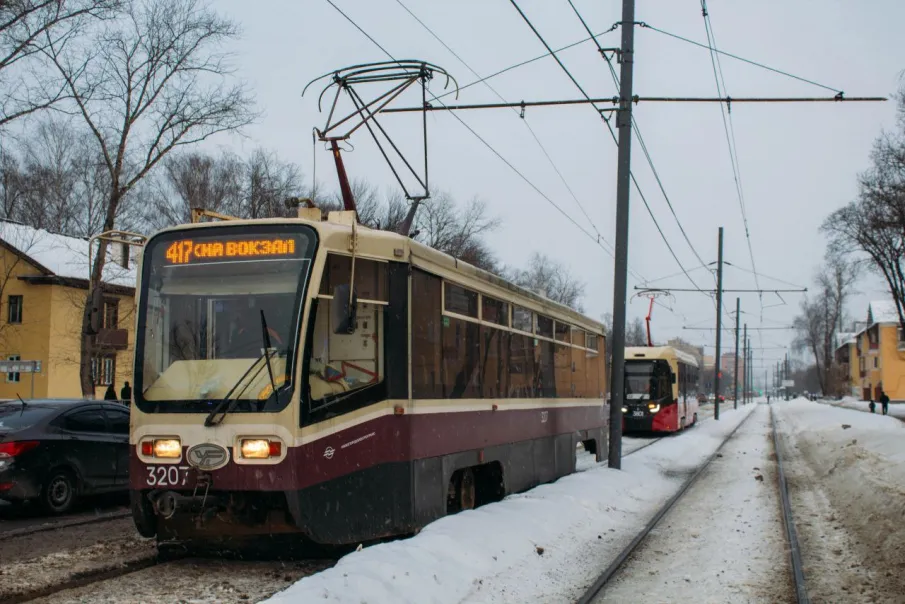 Центр развития транспортных систем напоминает водителям о правилах парковки вблизи трамвайных путей