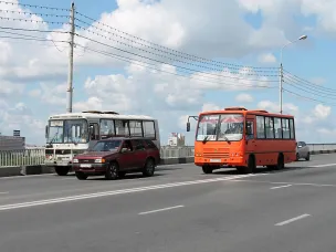 Перевозчики ООО «Автоспутник» (обслуживает автобусный маршрут Т-3) и ООО «Солоавто» (обслуживает автобусный маршрут А-36) могут досрочно лишится права работы на указанных выше линиях