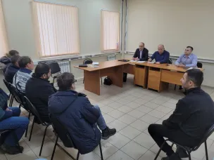 В ООО "Футбол" предупредили водителей о жесткой ответственности за проезд остановок