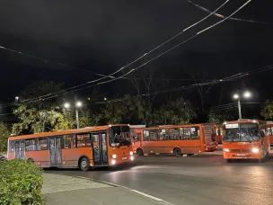 Во время вечернего рейда по работе общественного транспорта прошла проверка работы маршрутов, обслуживающих микрорайон «Кузнечиха-2»