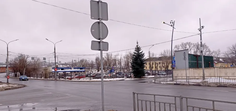 Новая камера будет следить за безопасностью дорожного движения на пересечении улиц Совнаркомовской и Самаркандской