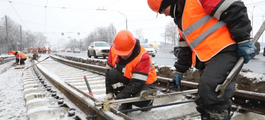 Ремонт трамвайного переезда завершился на перекрестке улиц Линдовской и Коминтерна в Нижнем Новгороде